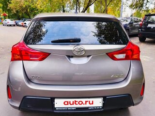 2014 Toyota Auris II, золотистый, 1020000 рублей, вид 3