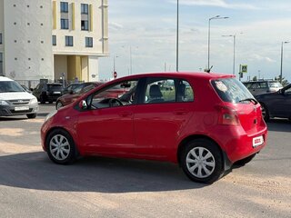 2008 Toyota Yaris Multimode II, красный, 450000 рублей, вид 2
