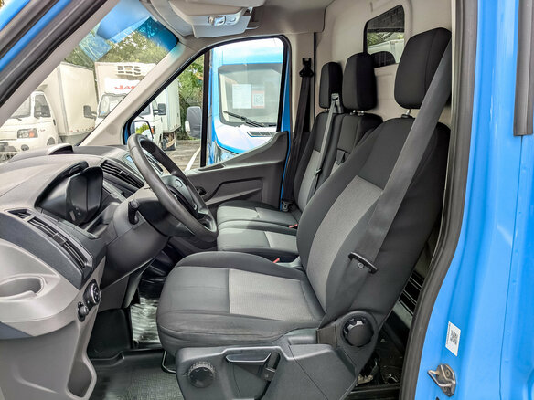 2020 Ford Transit, синий, 1790000 рублей - вид 15