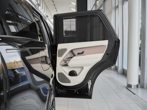 2026 Land Rover Range Rover D350 MHEV V, чёрный, 24500000 рублей - вид 29