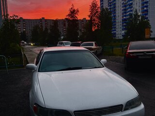1994 Toyota Mark II VII (X90), белый, 360000 рублей, вид 2