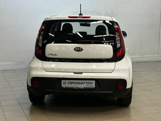 2018 Kia Soul II Рестайлинг, белый, 1480000 рублей, вид 3