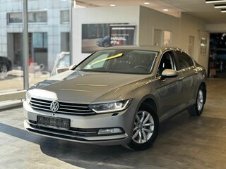 2017 Volkswagen Passat B8, серебристый, 1180000 рублей, вид 1
