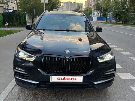 2020 BMW X5 40i IV (G05/G18), чёрный, 5150000 рублей, вид 3
