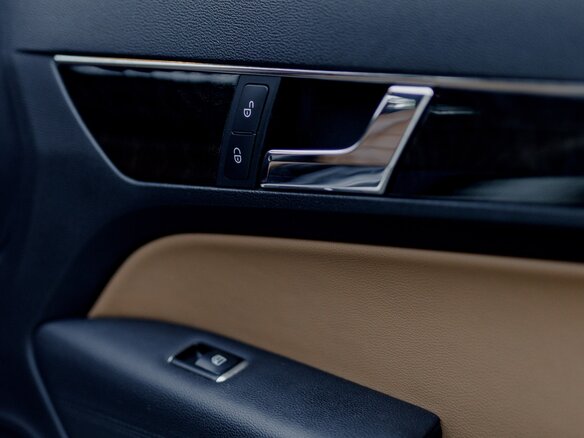 2012 Mercedes-Benz E-Класс 200 7G-Tronic IV (W212, S212, C207), белый, 1399000 рублей - вид 20