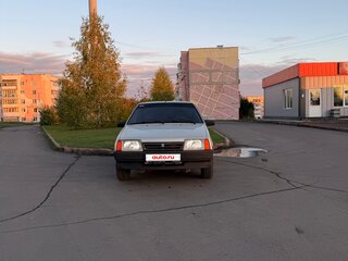2004 Lada (ВАЗ) 21099, белый, 300000 рублей, вид 2
