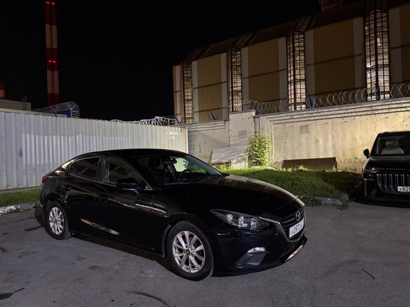 2013 Mazda 3 III (BM), чёрный, 1250000 рублей - вид 1