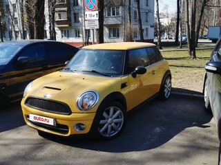 2009 Mini Hatch One II (R56), жёлтый, 799999 рублей, вид 1