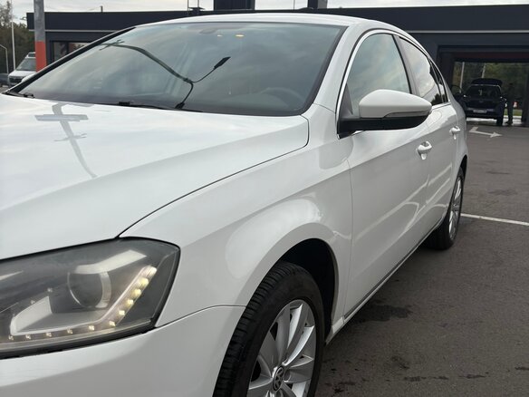 2013 Volkswagen Passat B7, белый - вид 9