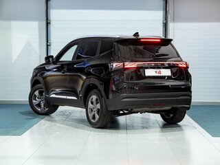 2025 Tenet T4, чёрный, 2147310 рублей, вид 4