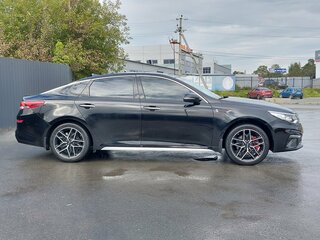 2018 Kia Optima IV Рестайлинг, чёрный, 1899000 рублей, вид 4