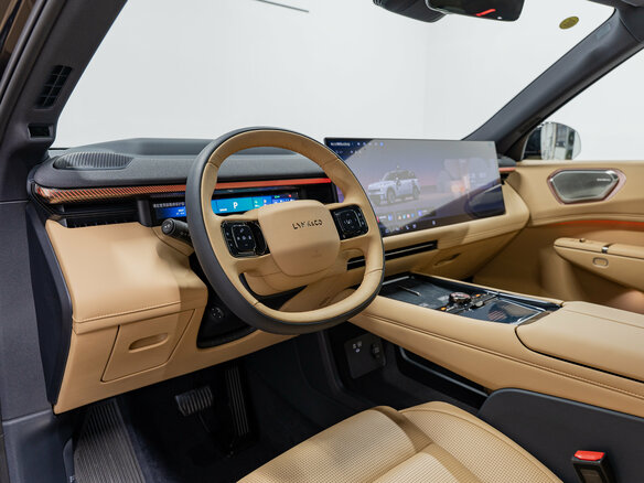 2026 Lynk & Co 900, чёрный, 7790000 рублей - вид 12