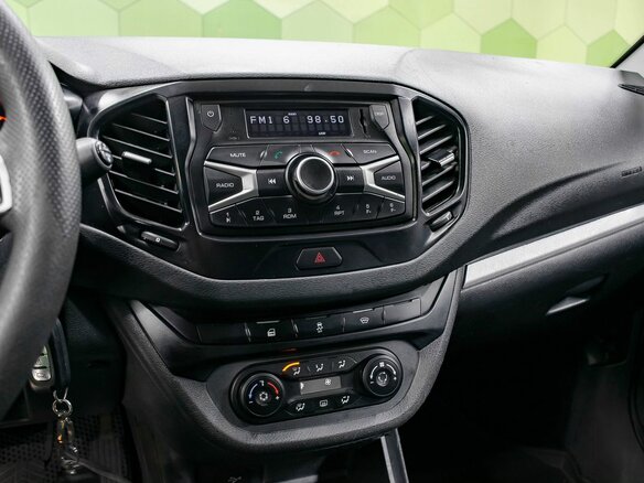 2019 Lada (ВАЗ) Vesta SW I, коричневый, 899000 рублей - вид 17