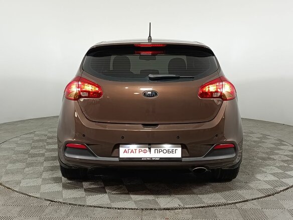2014 Kia Ceed II, коричневый, 1380000 рублей - вид 5