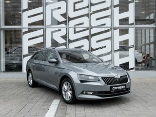 Skoda Superb III