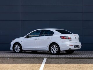 2013 Mazda 3 II (BL) Рестайлинг, белый, 995000 рублей, вид 4