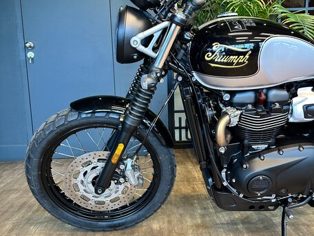 2025 Triumph Scrambler, чёрный, 1580000 рублей, вид 4