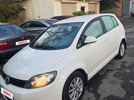2012 Volkswagen Golf Plus BiFuel II, белый, вид 1
