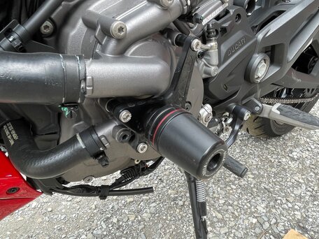 2023 Ducati Monster 937, красный, 1199000 рублей, вид 4