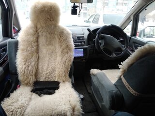 2001 Nissan Presage I, серый, 310000 рублей, вид 3
