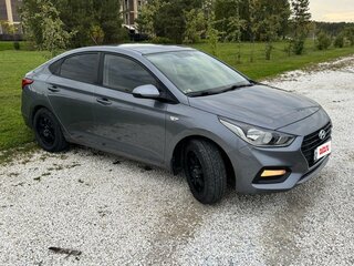 2018 Hyundai Solaris II, серый, 1195000 рублей, вид 2