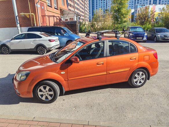 2011 Kia Rio II Рестайлинг, оранжевый, 490000 рублей - вид 16