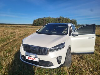 2018 Kia Sorento III Prime Рестайлинг, белый, 2300000 рублей, вид 2