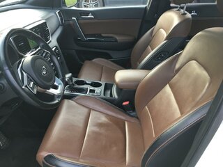 2020 Kia Sportage IV Рестайлинг, белый, 2400000 рублей, вид 3