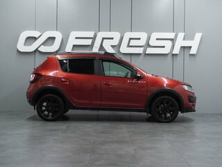 2016 Renault Sandero Stepway II, красный, 1165000 рублей, вид 5