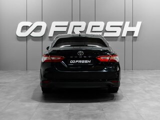 2018 Toyota Camry VIII (XV70), чёрный, 2149000 рублей, вид 4