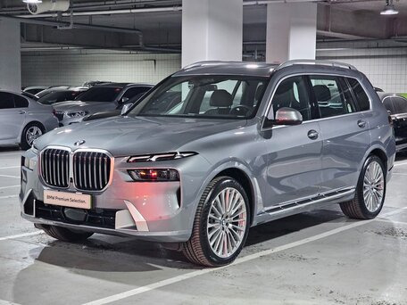 BMW X7 I (G07) Рестайлинг