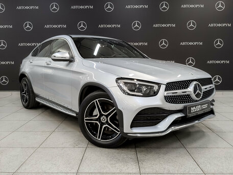 2021 Mercedes-Benz GLC Coupe 300 I (C253) Рестайлинг, серебристый, 5250000 рублей, вид 3