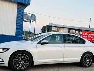 2015 Volkswagen Passat B8, белый, 1690000 рублей, вид 2