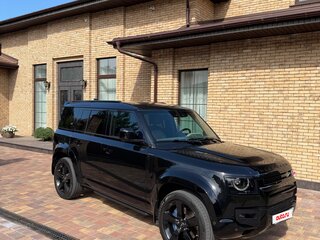 2021 Land Rover Defender 110 II, чёрный, 8700000 рублей, вид 2