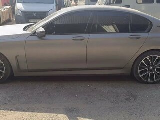 2019 BMW 7 серии 730i VI (G11/G12) Рестайлинг, бежевый, 5200000 рублей, вид 5