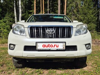 2010 Toyota Land Cruiser Prado 150 Series, белый, 2350000 рублей, вид 2