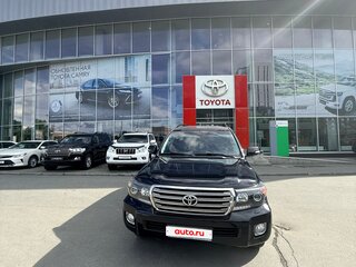 2012 Toyota Land Cruiser 200 Series Рестайлинг 1, чёрный, 4095000 рублей, вид 1