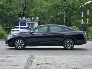 2026 Volkswagen Passat (North America and China) Pro I, чёрный, 3910025 рублей, вид 3