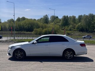 2014 Mercedes-Benz E-Класс 200 IV (W212, S212, C207) Рестайлинг, белый, 2000000 рублей, вид 3