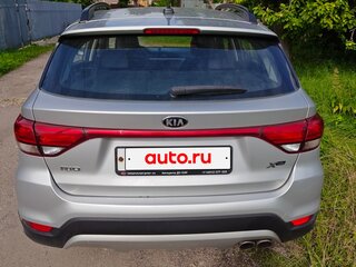 2018 Kia Rio X-Line IV, серебристый, 1500000 рублей, вид 2