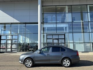 2011 Skoda Octavia II (A5) Рестайлинг, серый, 750000 рублей, вид 3