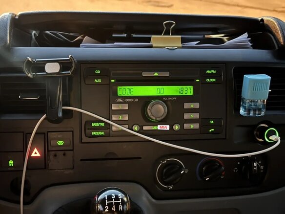 2011 Ford Transit, белый - вид 8
