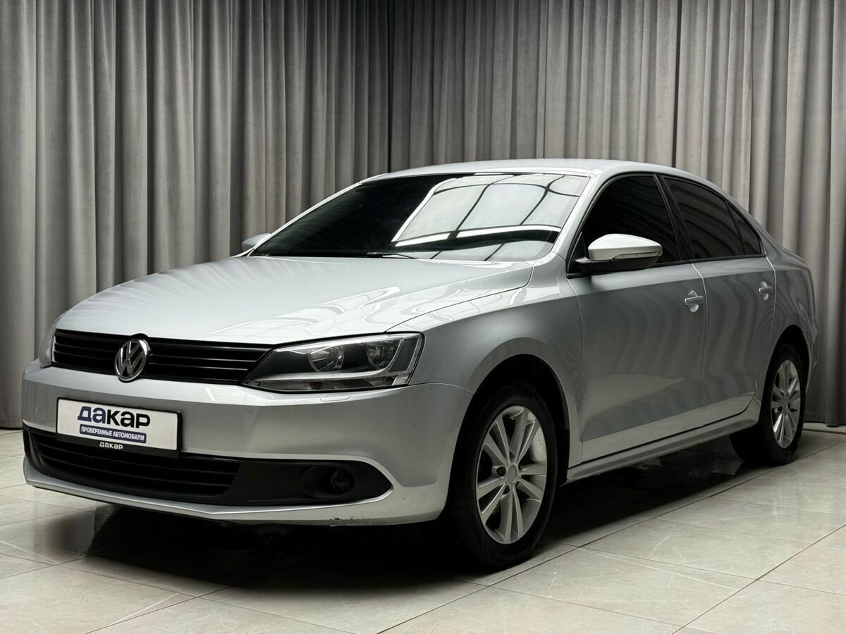 Открыть фотографии: Volkswagen Jetta VI