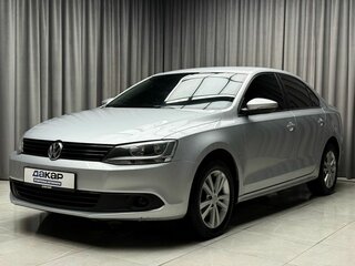 2012 Volkswagen Jetta VI, серебристый, 999000 рублей, вид 3