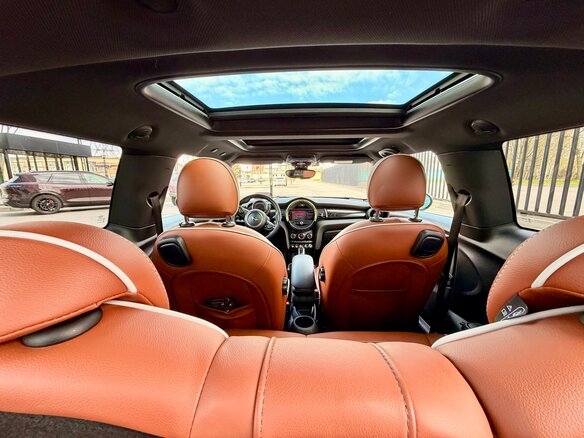 2020 Mini Hatch JCW III (F55/F56) Рестайлинг, зелёный, 3150000 рублей - вид 10