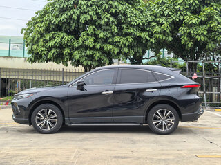 2022 Toyota Harrier IV (XU80), чёрный, 3868657 рублей, вид 4