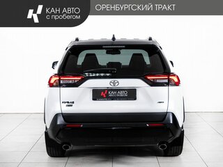 2021 Toyota RAV4 V (XA50), белый, 3660000 рублей, вид 4