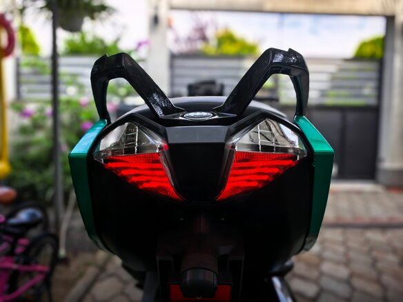 2012 BMW C 650 GT, зелёный, 430000 рублей - вид 16