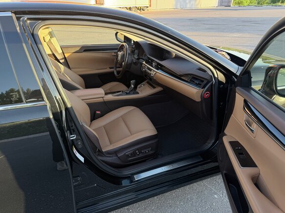 2015 Lexus ES 200 VI Рестайлинг, чёрный, 2300000 рублей - вид 5