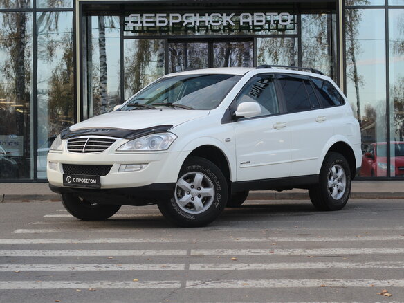 2011 SsangYong Kyron I Рестайлинг, белый, 980000 рублей